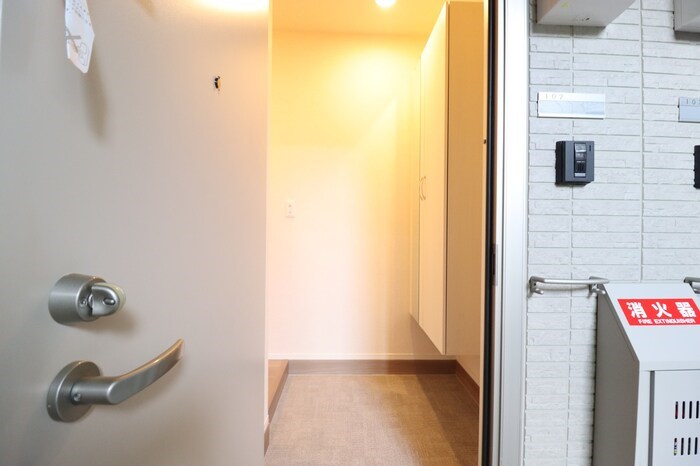 AXIS南流山  玄関