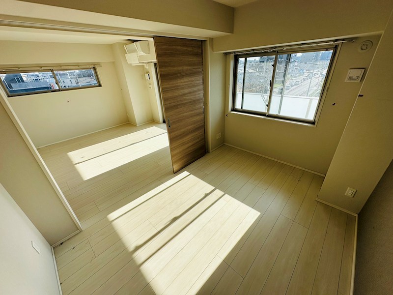 ホーリーホック ベッドルーム