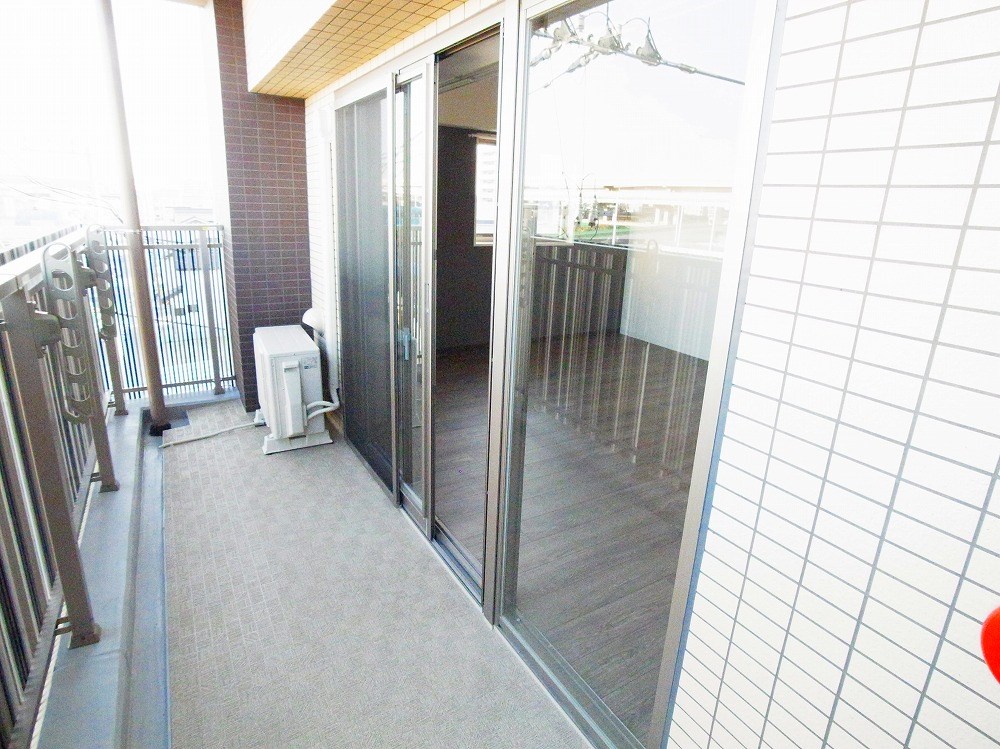 ラ　グランディール ベランダ