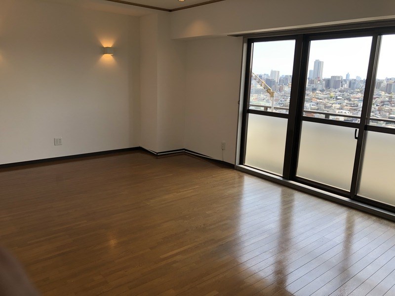 岩沢第一ビル リビング