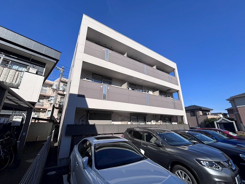 葉山レジデンスⅢ 102号室 外観