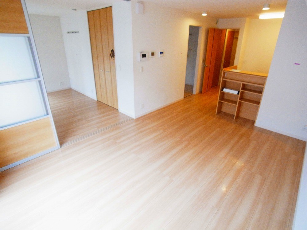 クレスト竹の塚 リビング