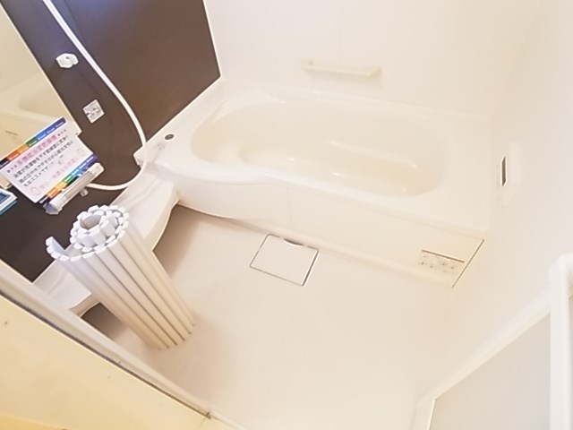 メゾンソレイユ 風呂画像