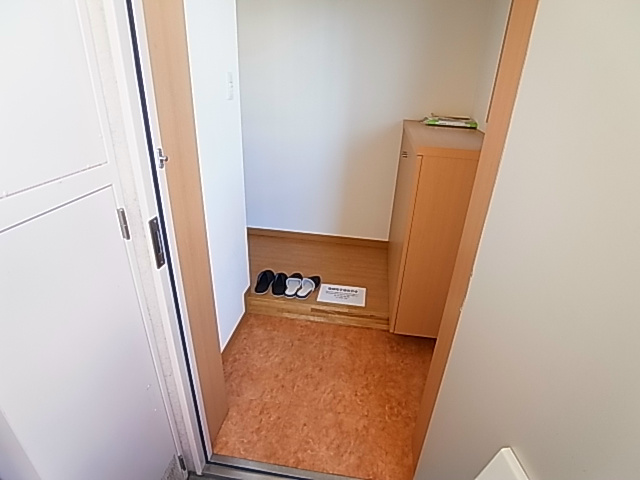 サンウィッシュ 玄関