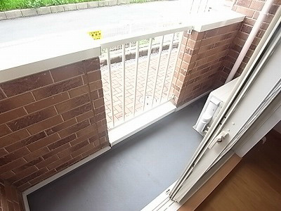 レストインピースⅡ ベランダ