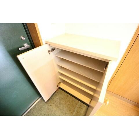 あけぼのビル 玄関