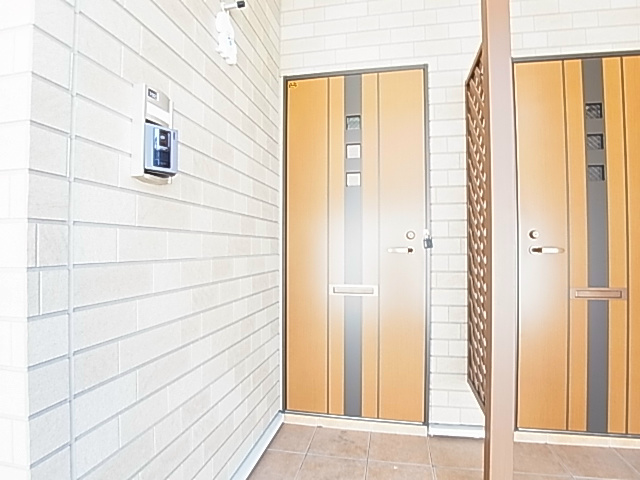 プルメリア 玄関