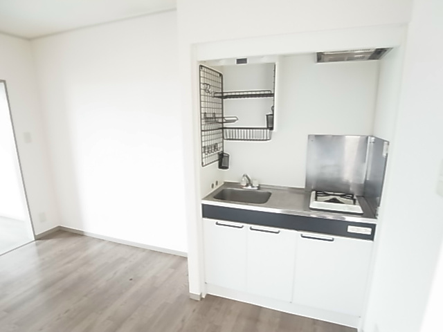 ヒロハイム六実 キッチン