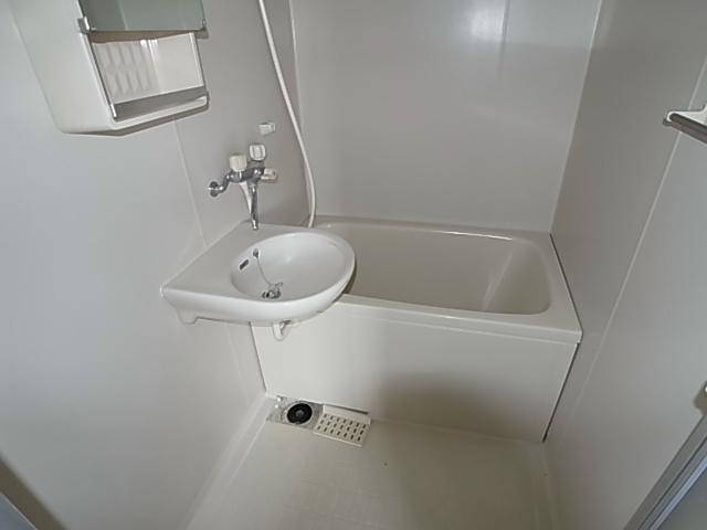 ヒロハイム六実 風呂画像