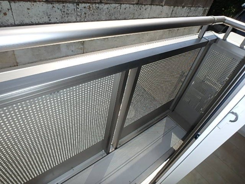 ブルー・イン・スカイ・シティ ベランダ