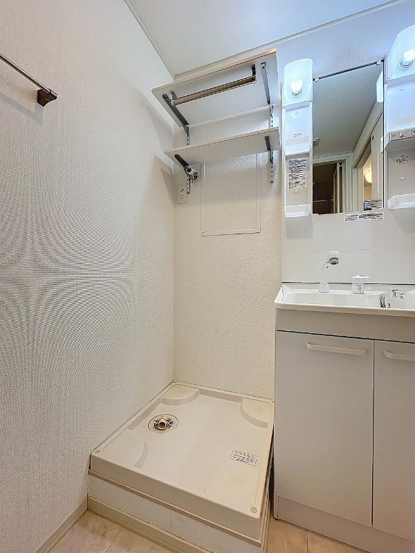 ブルー・イン・スカイ・シティ その他8