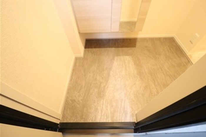 Noble　Ferro　C棟 玄関