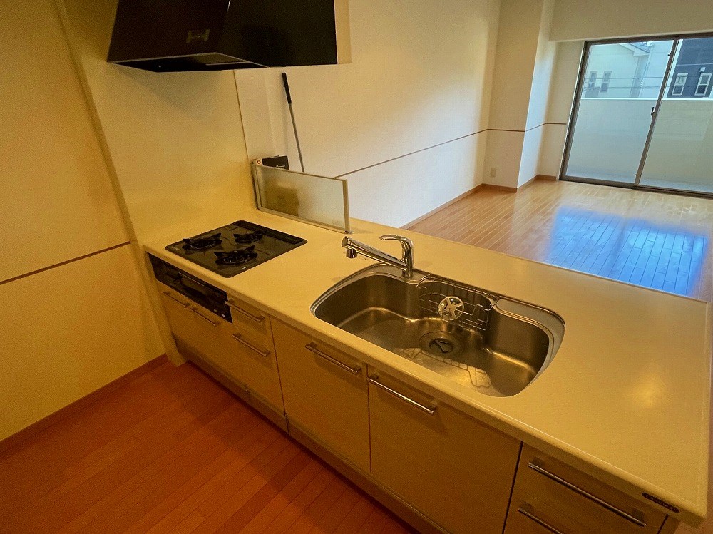 ロイヤルパークスシーサー キッチン