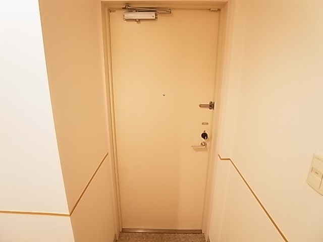 ロイヤルパークスシーサー 玄関