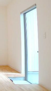 ココガーデン北千住 玄関