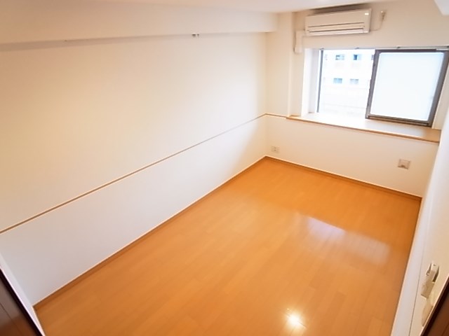 ロイヤルパークスシーサー ベッドルーム