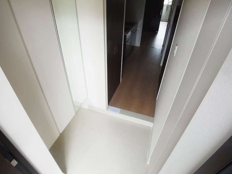 パレステージ西新井みどり公園 玄関