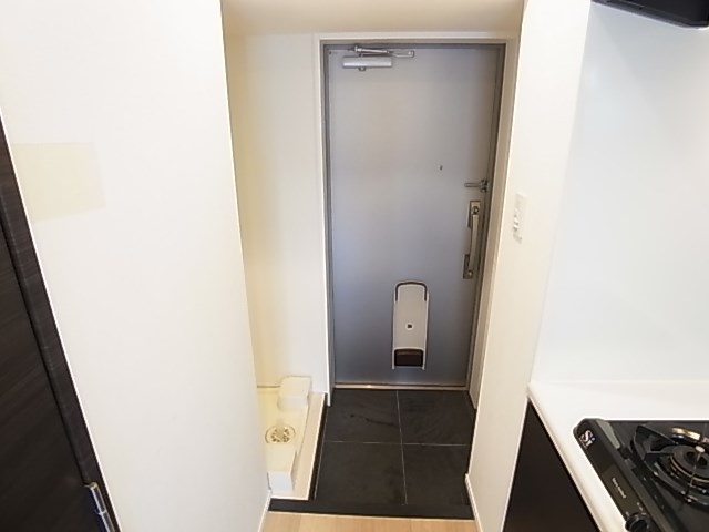 メインステージ北千住３  玄関