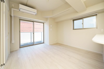 Ｓｕｎｎｙ　Ｓｉｄｅ　Ｆｏｒｅｓｔ リビング