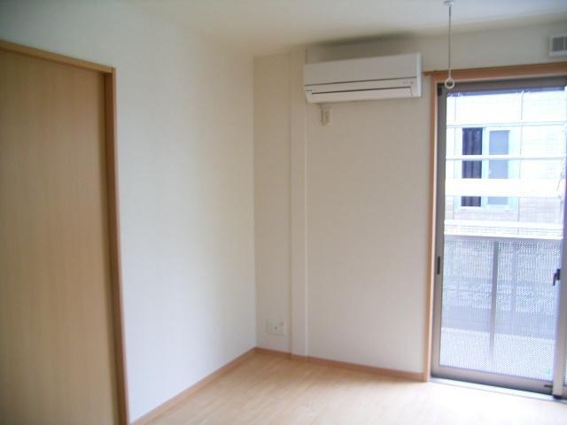 フローラ リビング