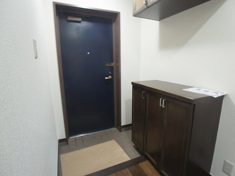 ロイヤルパレス天王台 玄関