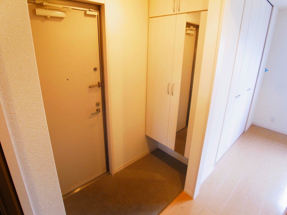 シトロン フレア 玄関