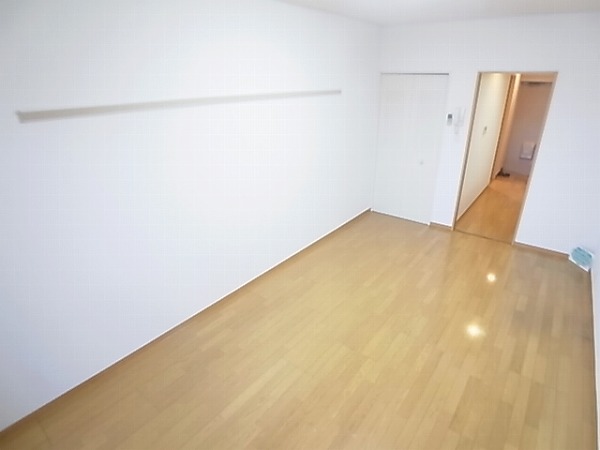 アーストンスクウェア リビング