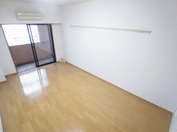 アーストンスクウェア ベッドルーム