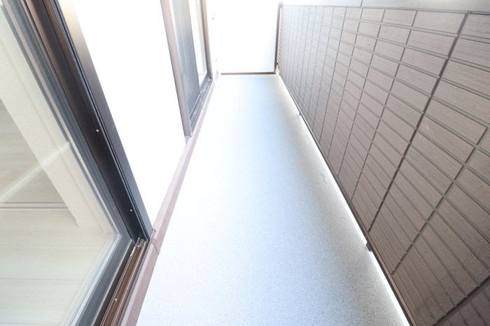 グリシーナ ベランダ