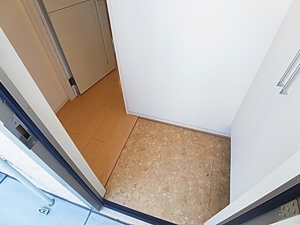 ヴァンテKoda 玄関