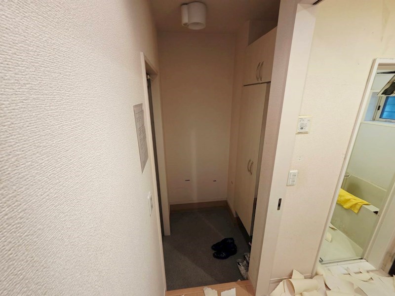 Ａｐａｒｔｍｅｎｔ　ＳＡＲＡＴＯＧＡ 玄関