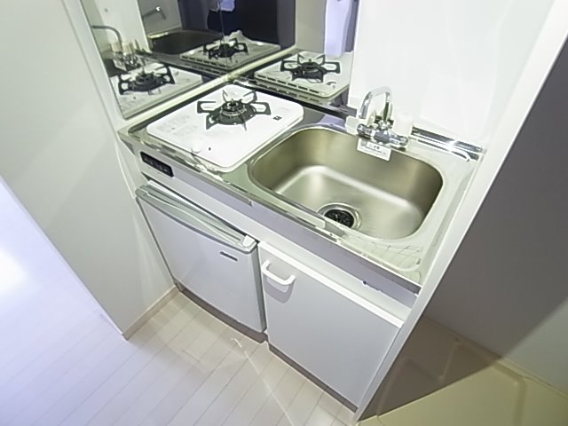 ワイジェ西新井 キッチン