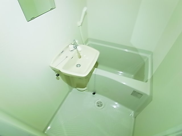 ワイジェ西新井 風呂画像