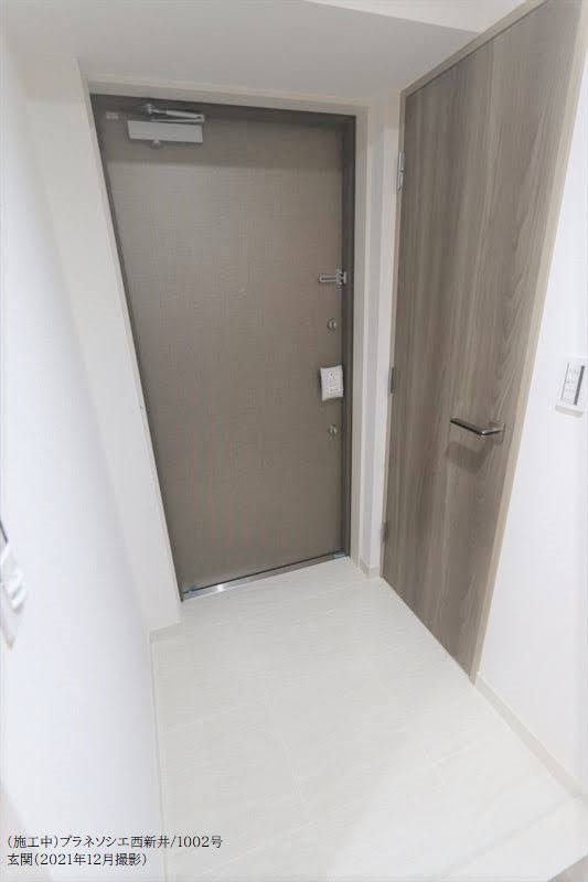 プラネソシエ西新井 玄関