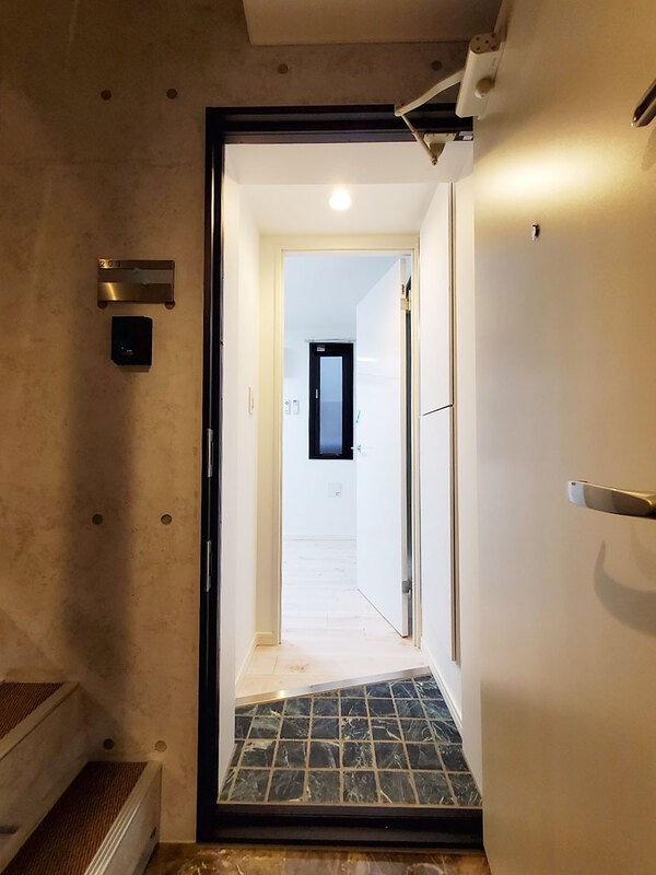 リバース町屋 玄関