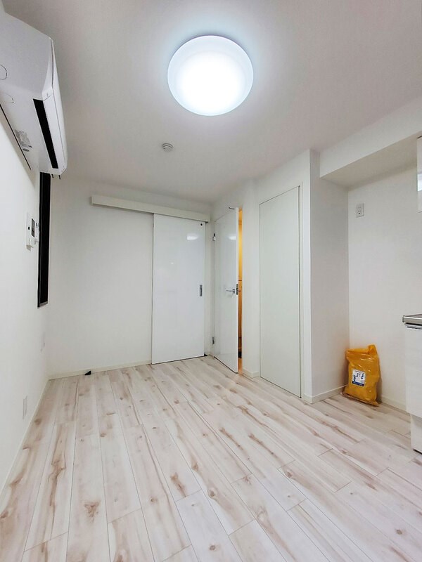 リバース町屋 ベッドルーム