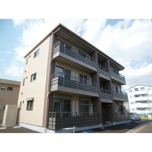 シャーメゾン　カドキ 外観