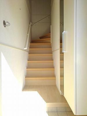 ハズバンド　アンド　ワイフ 玄関