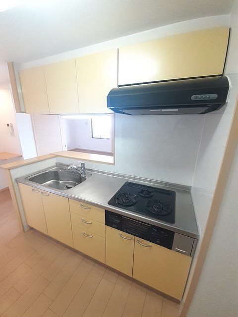 プラティーク六町 キッチン