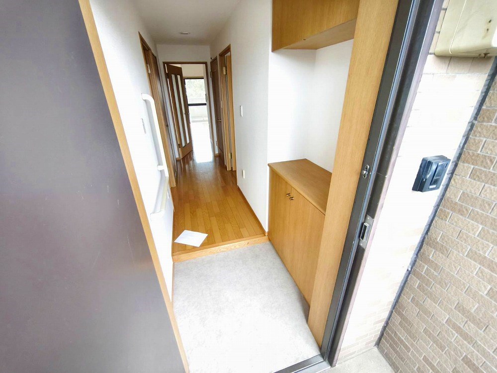 コスモファミリアマンション 玄関