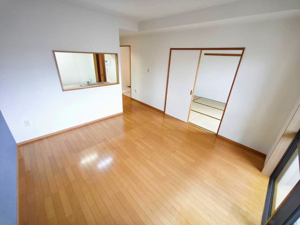 コスモファミリアマンション リビング