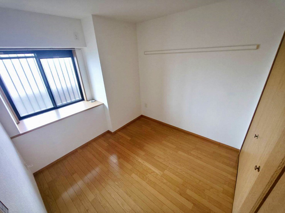 コスモファミリアマンション ベッドルーム