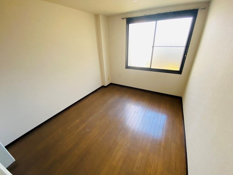 コート・グランディア一ツ家 ベッドルーム