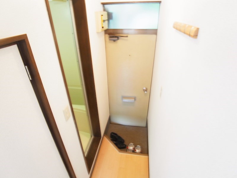 ピュアハウス 玄関