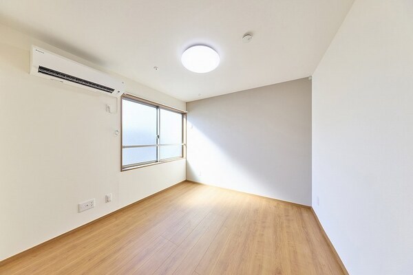 メゾン　クレリア ベッドルーム