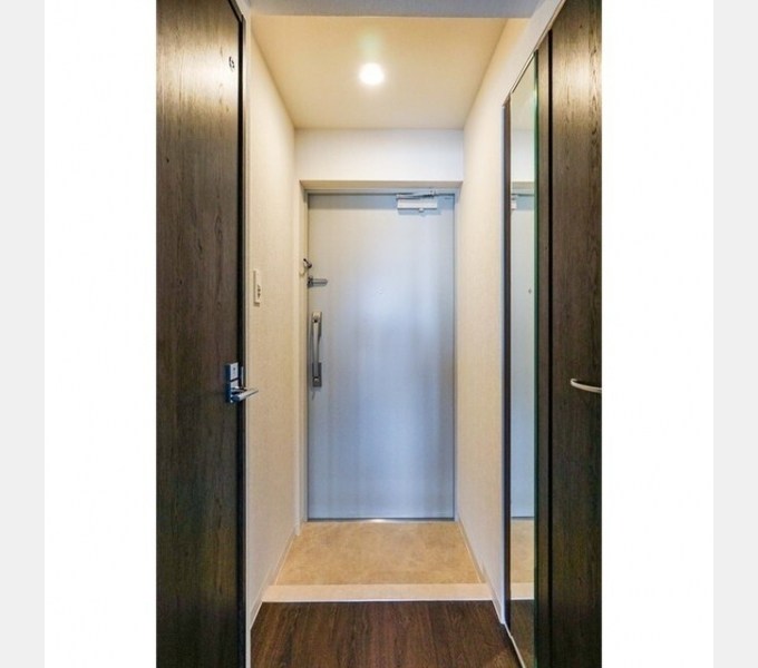 コンフォリア南千住 玄関