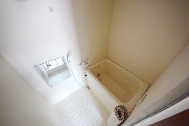 メゾン八千代 風呂画像