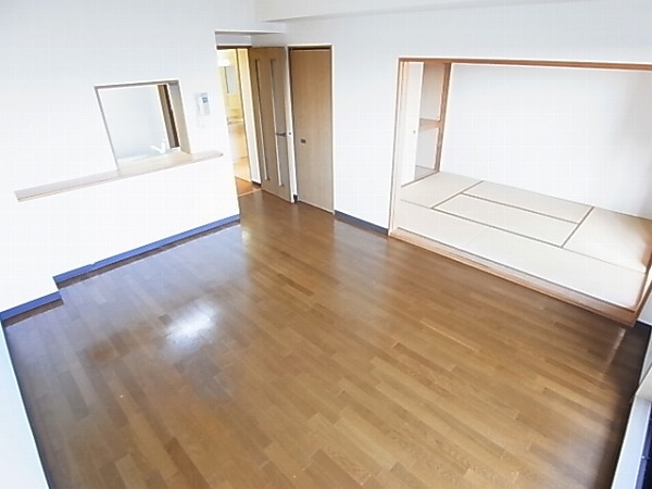 グランシャリオ双伸  リビング