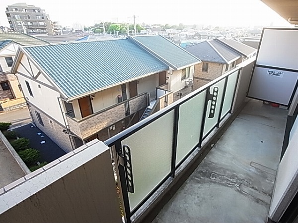 グランシャリオ双伸  ベランダ