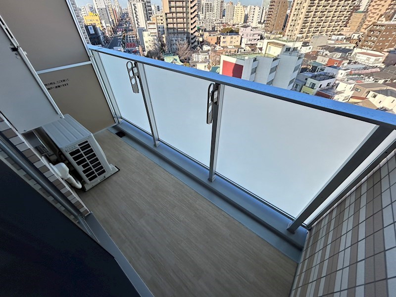 コンフォリア・リヴ千住 ベランダ